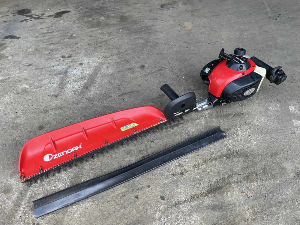 茨城県常総市発】引き取り限定 ZENOAH HT220-75H ゼノア エンジン式