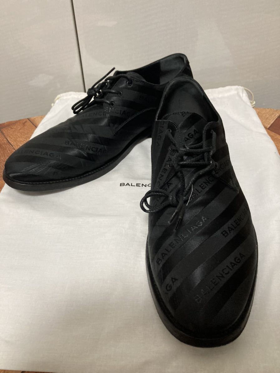 BALENCIAGA バレンシアガ ジャガード　総柄　ロゴデザイン　シューズ