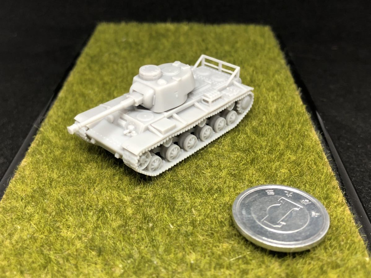 1/144レジンキット　未塗装　WWⅡ KV シリーズ　ドイツ軍　Pz.753(r)7.5 Kw.K L/43 KV-1重戦車鹵獲型　ワールドタンクミュージアム0818_画像3