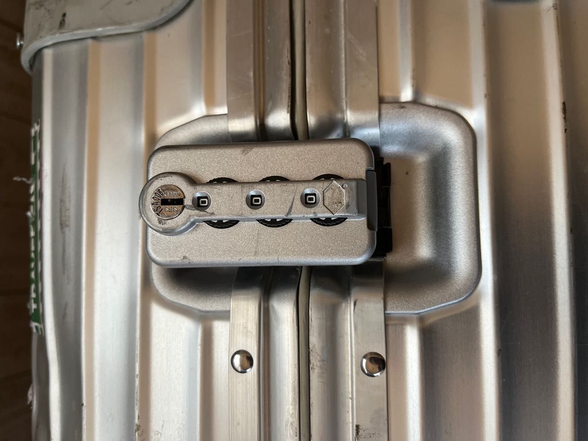 RIMOWA リモワトパーズ 104L|Yahoo!フリマ(旧PayPayフリマ) RIMOWA リモワトパーズ 104L|Yahoo!フリマ(旧PayPayフリマ)