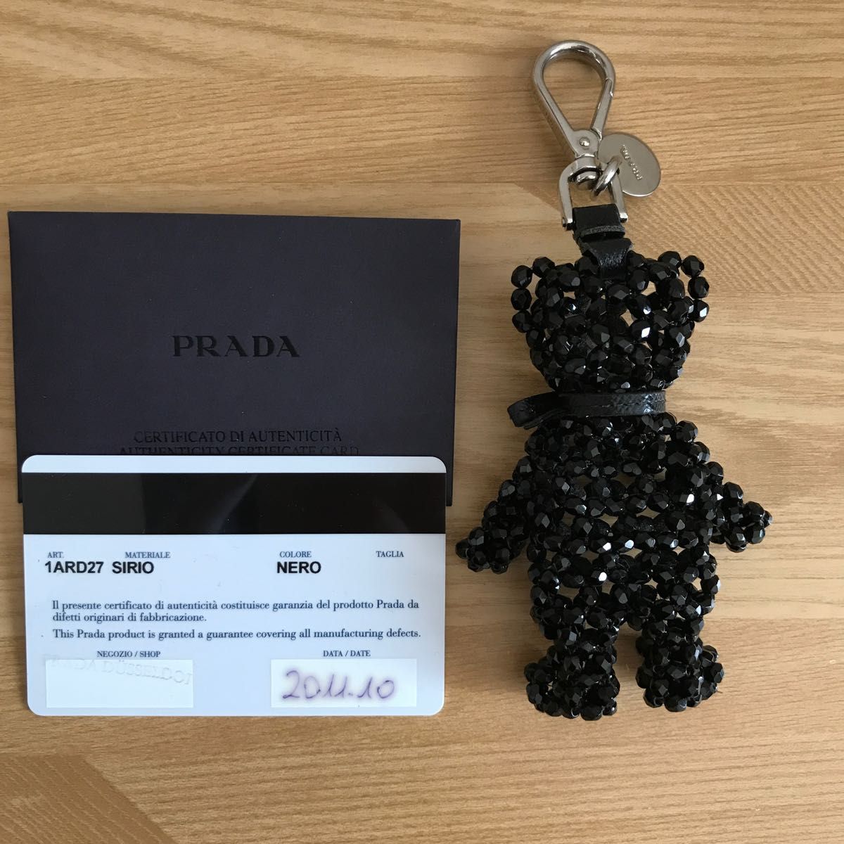 激レア　極美品　PRADA プラダ　クマ　クリスタルベアー　キーホルダー　黒　ブラック