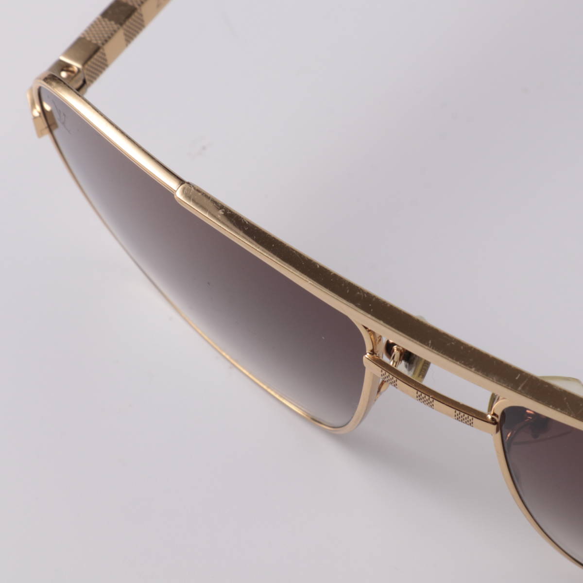 LOUIS VUITTON Attitude Gold BRW Men's sunglass Z0259U 59 16 good condition