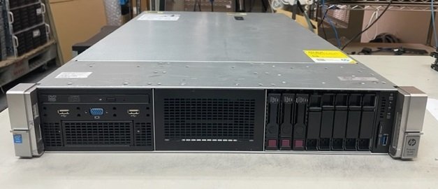 肌触りがいい 72Core ◎ 576GB (F02521) /P440ar /3*300GB 18*32GB