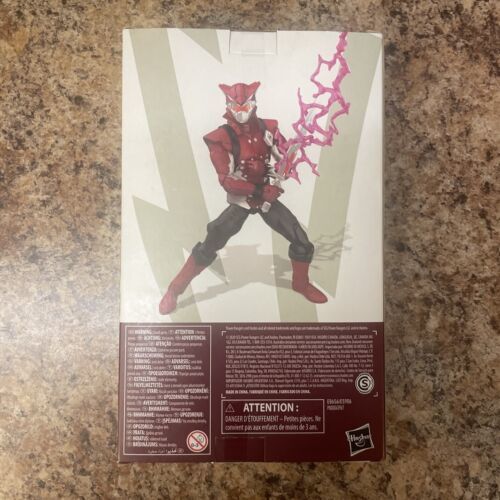 Hasbro Beast Morphers Cybervillain Blaze Autographed Colby Strong