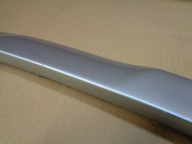 【ジャンク品】トヨタ　プリウス　ZVW30　ボンネットスポイラー　社外　中古_画像7