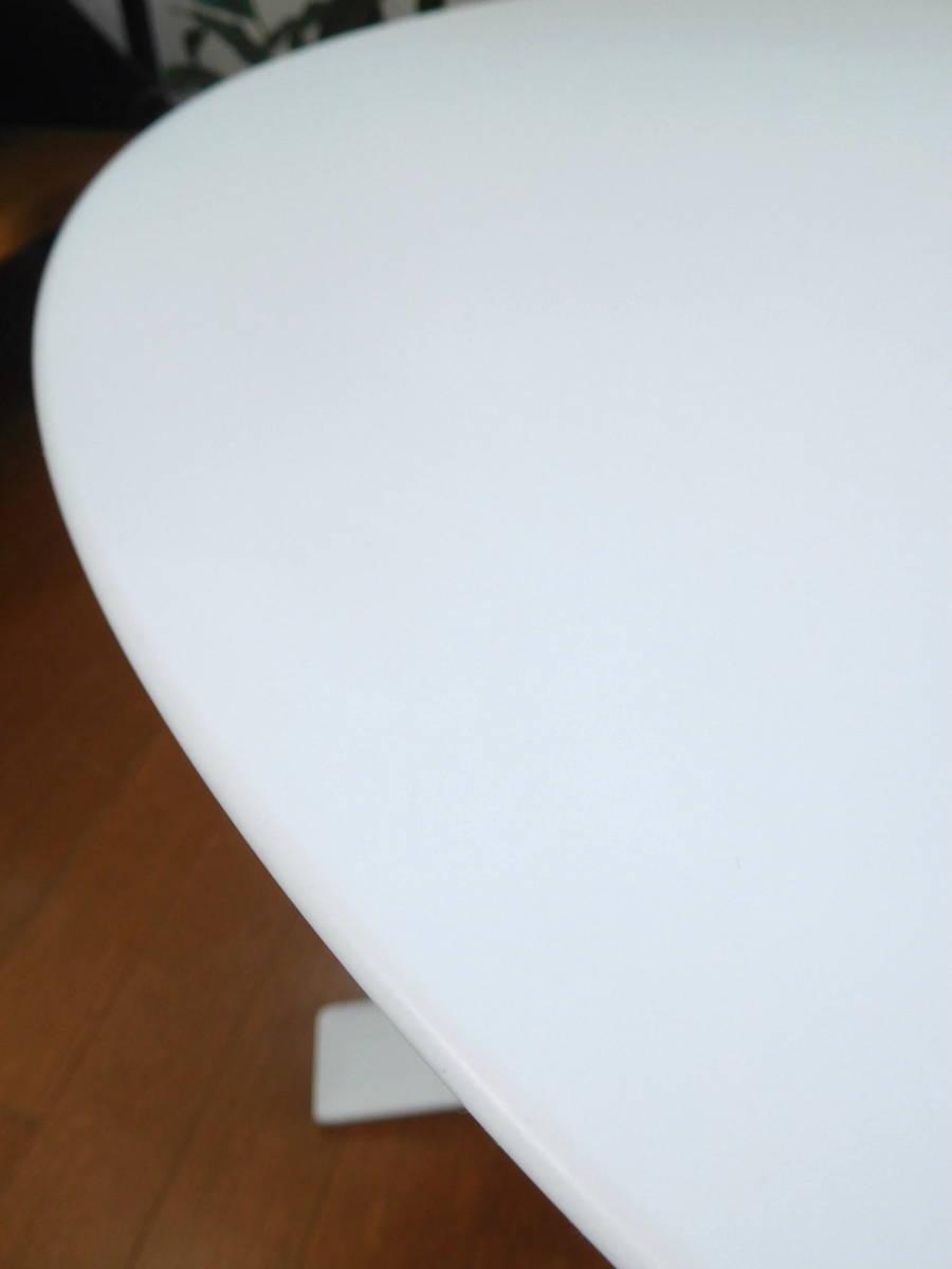 ◆カッシーナ イクスシー フロー ローテーブル◆Cassina ixc.FLOW美品11.1万コーヒーテーブル名作イタリア モダン デザイナーズ ホワイト白_IXC. R&Dデザイン