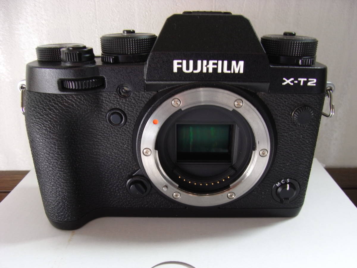FUJIFILM 富士フィルム X-T2ブラック デジタル ミラーレス カメラ XF