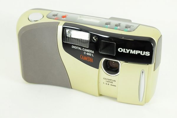 OLYMPUS CAMEDIA C-800L (V169097) | itnetwork.rs