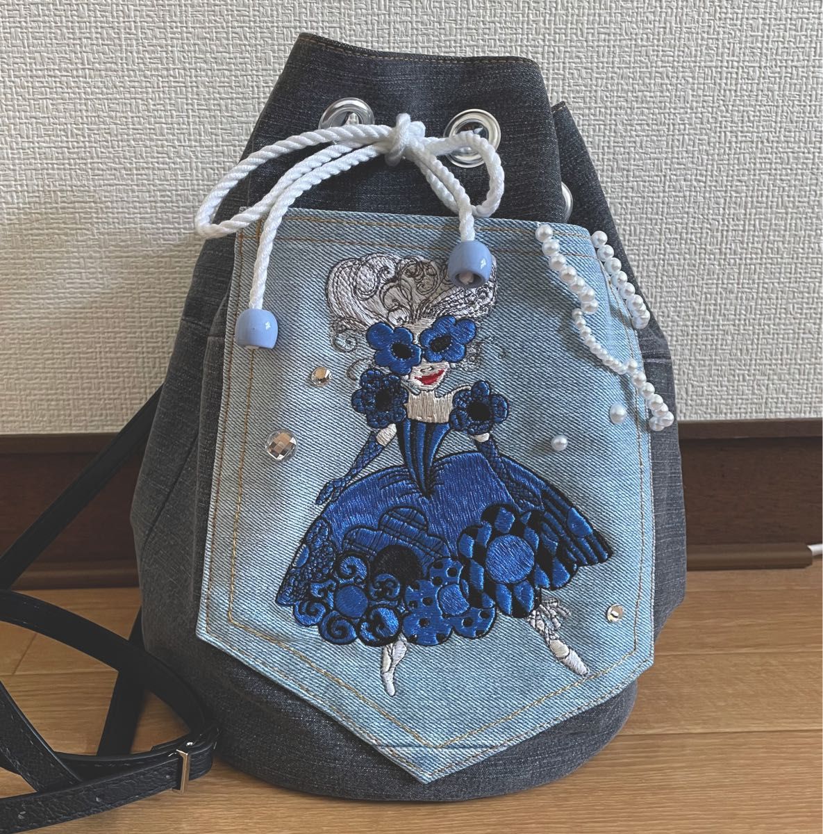 ハンドメイド デニムショルダーバッグ ロラライハリス - 小物