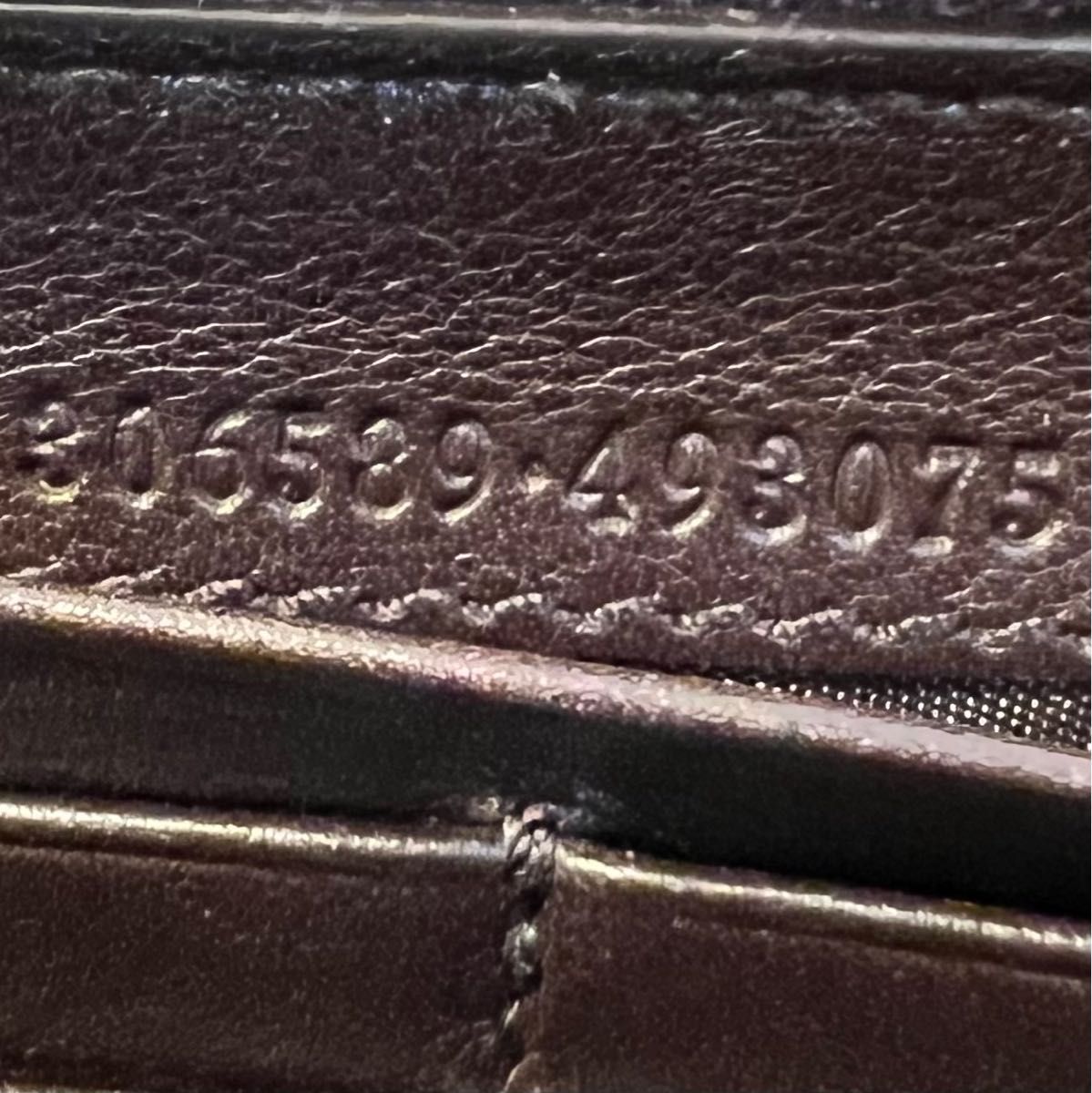 新品同様‼️ グッチ GUCCI 財布 長財布 シマレザー L字ファスナー