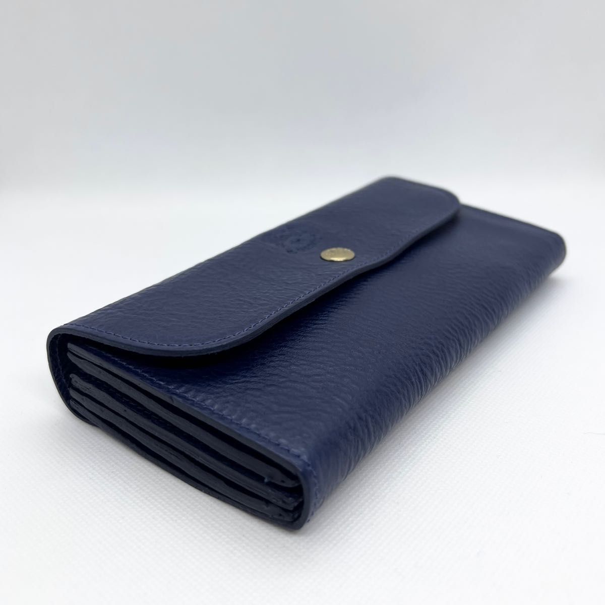 【新品未使用】イルビゾンテ 長財布 ☆ネイビー(ダークブルー)☆