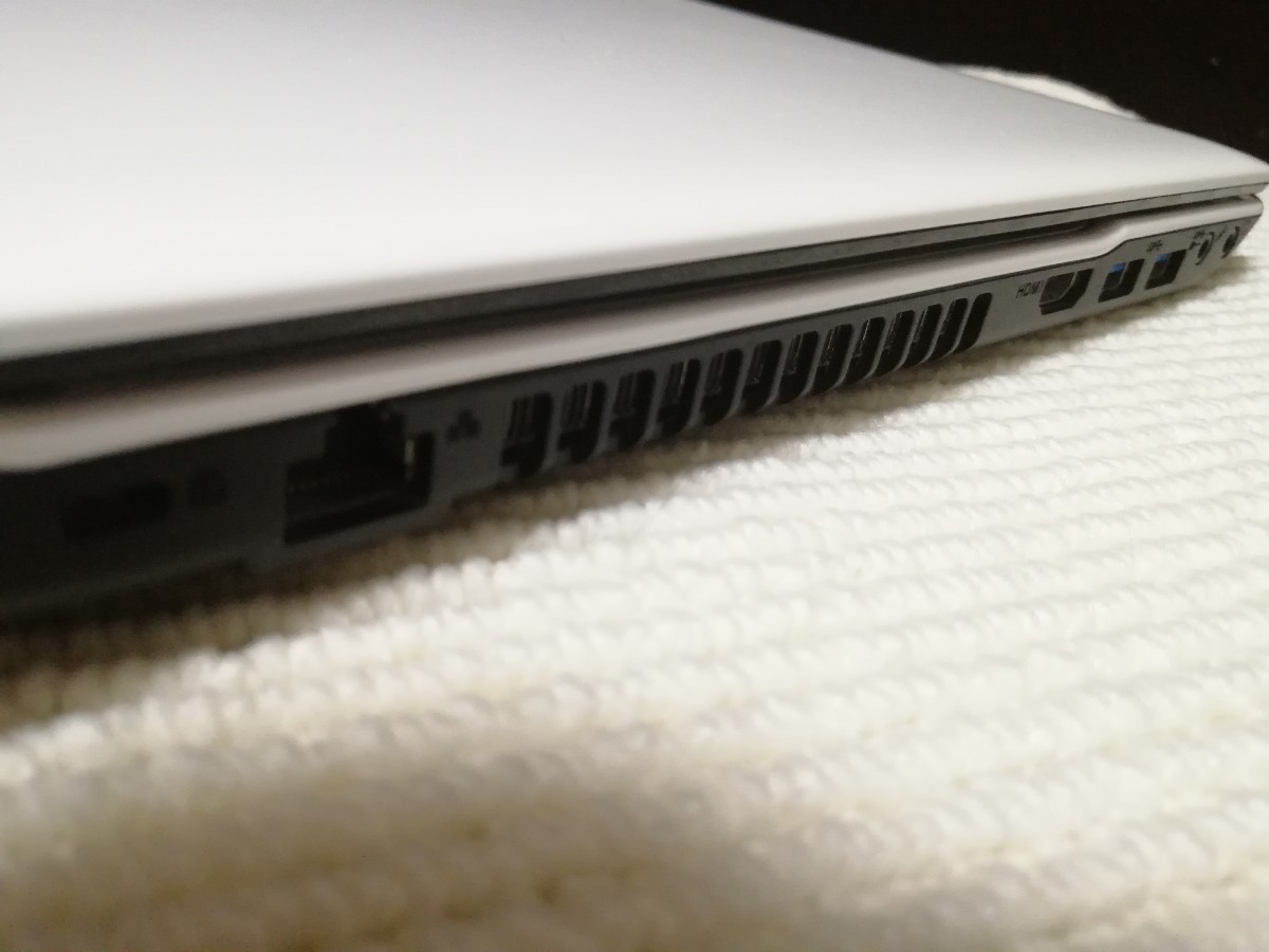 ライトゲーミングノートPC 薄型 15.6インチ NEC LAVIE LS700NSW Core