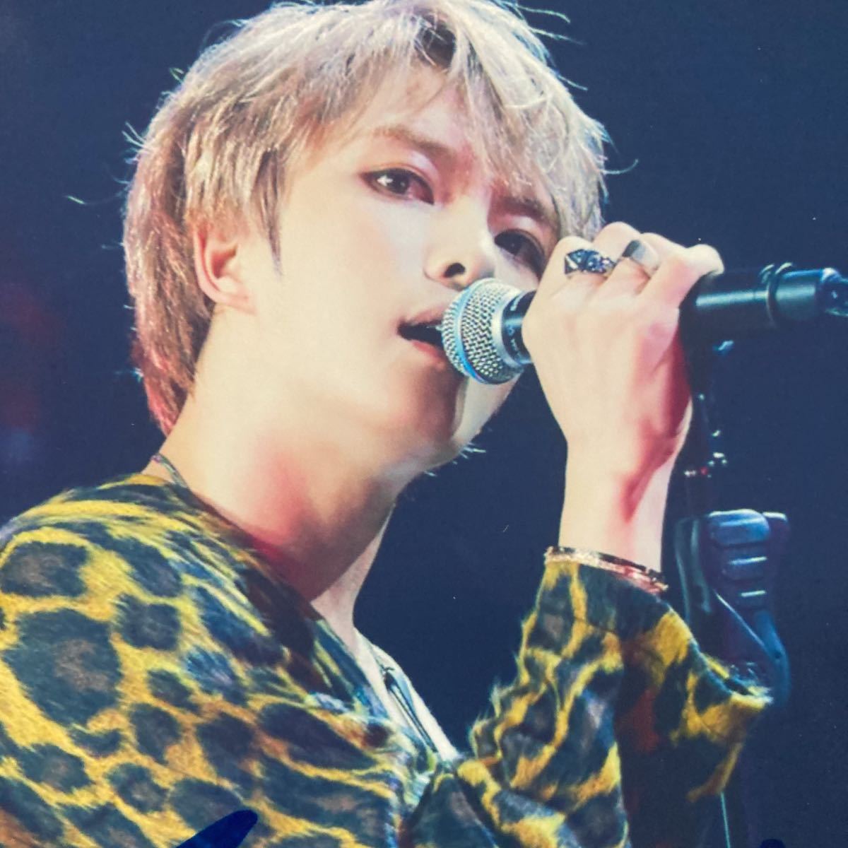 ジェジュン直筆サイン入り2Lサイズ写真…Kim Jae-joong…48_画像2