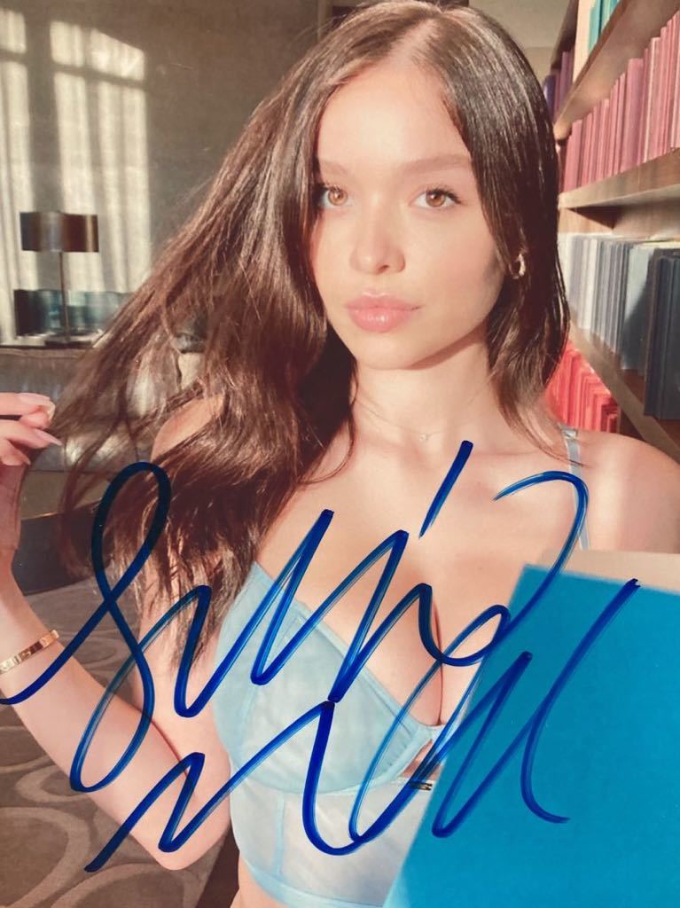 ソフィー・マッド直筆サイン入り2Lサイズ写真…Sophie Mudd…アメリカ在住のモデル…_画像1