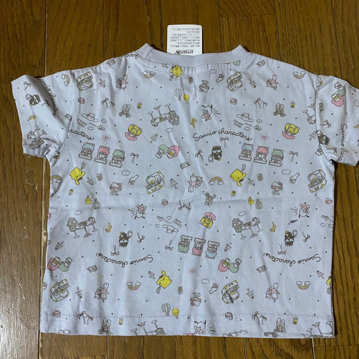 新品 タグ付 半袖 Tシャツ キティ シナモンロール マイメロ ポムポムプリン キキララ バツマル 90センチ 