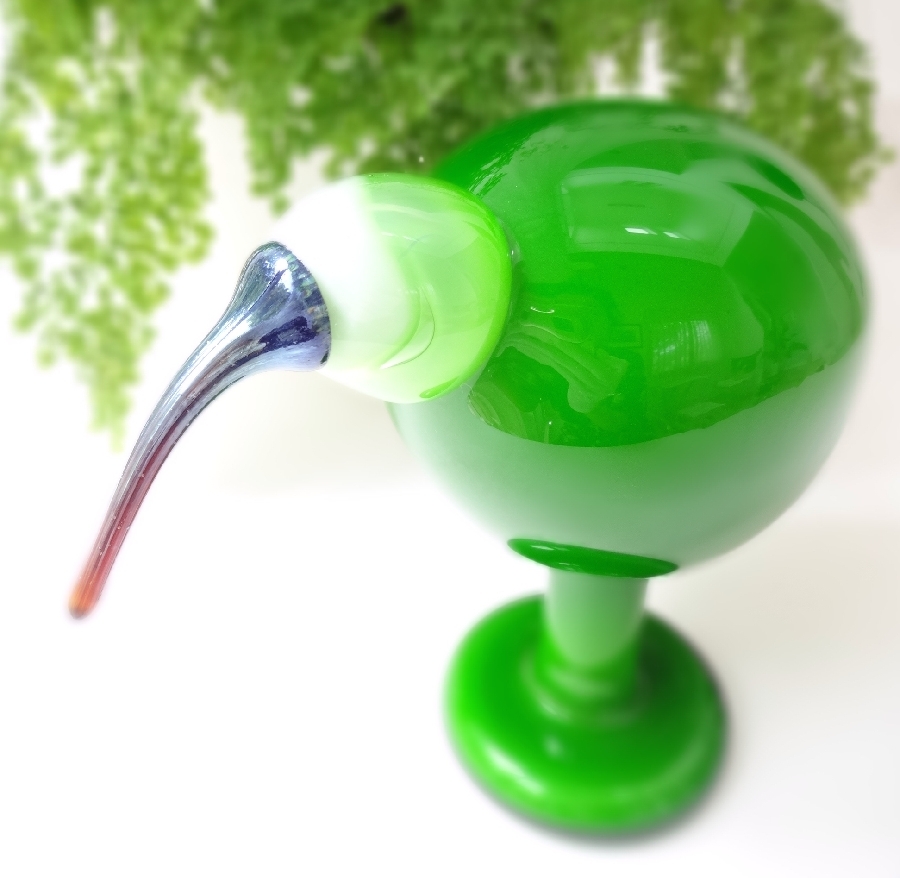 フィンランド製 イッタラ バード グリーン トキ アイビス iittala GREEN IBIS オイバトイッカ 緑 鳥 新品 箱付き！