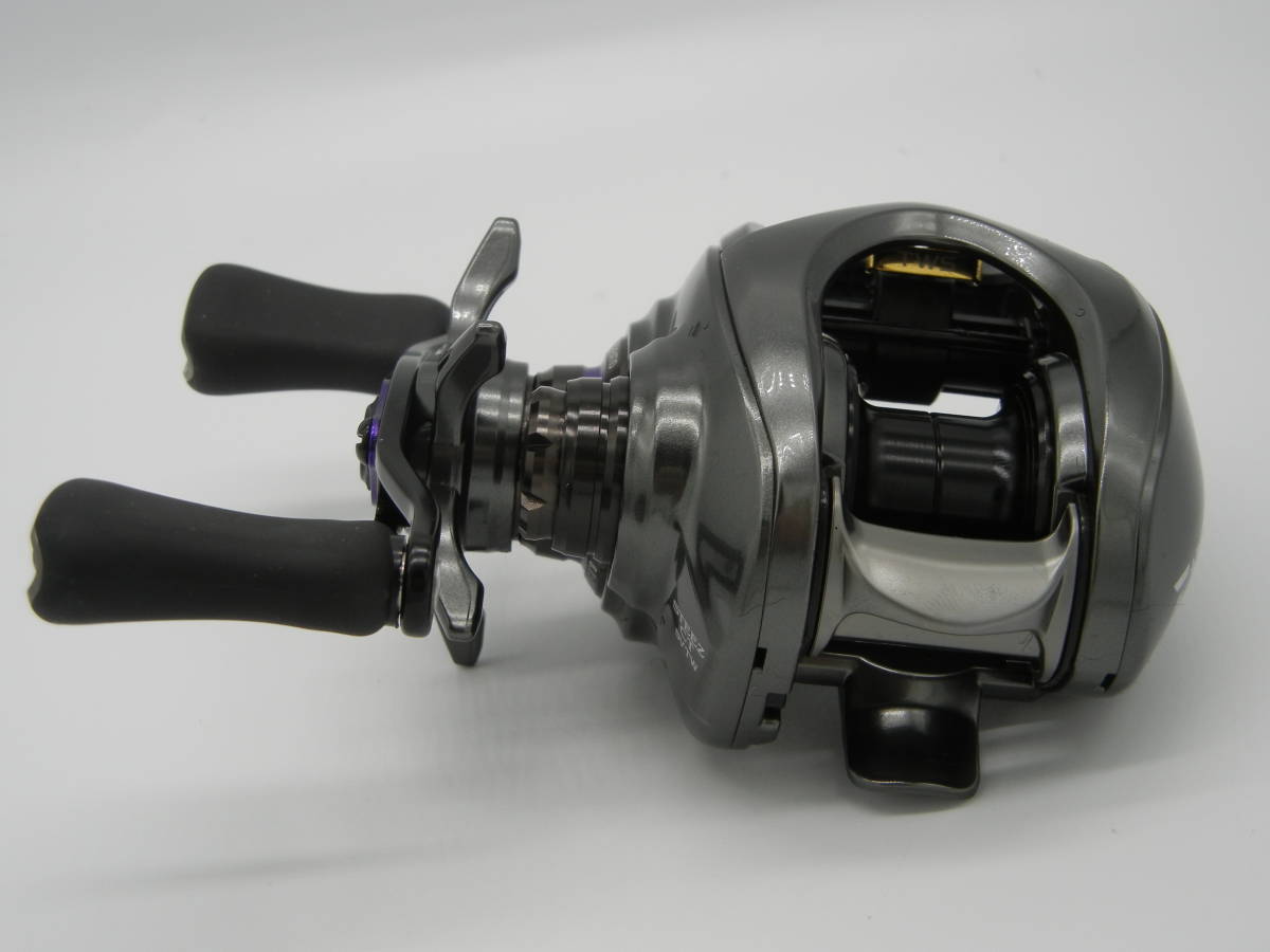 未使用新品】ダイワ '19 スティーズ CT SV TW 700XHL(左ハンドル
