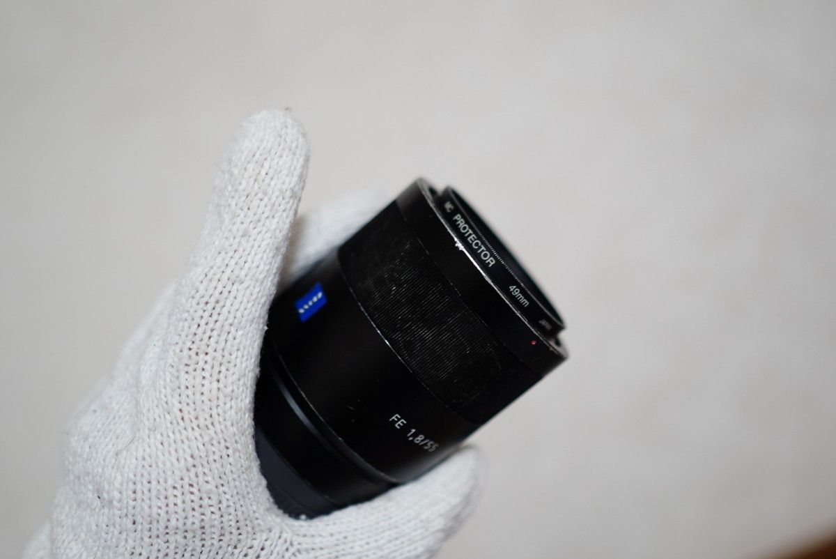 SONY　Sonnar T＊ FE 55mm F1.8 ZA SEL55F18Z　レンズフィルター付き