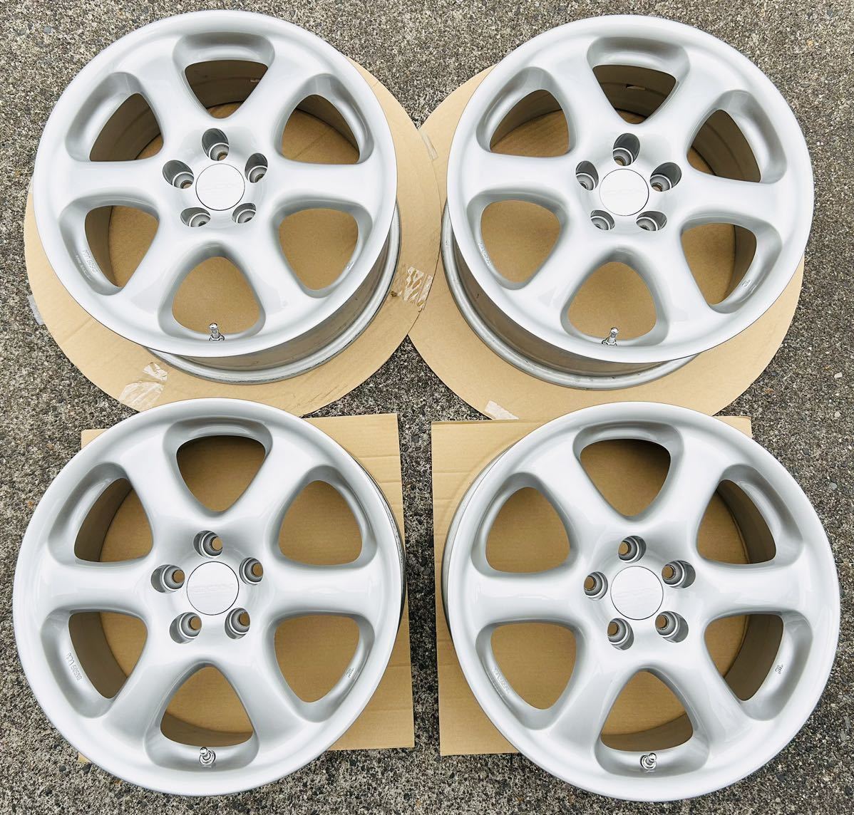Yahoo!オークション - ☆ 希少 生産終了 美品 COX CS-6 アルミホイール...