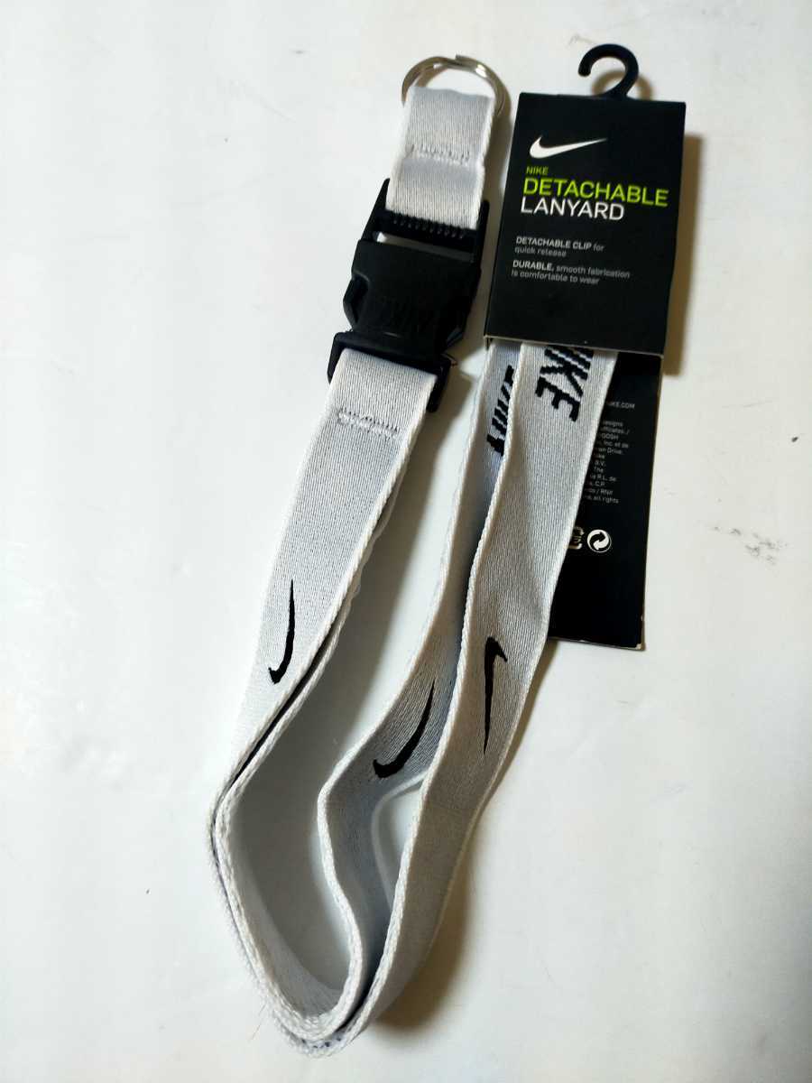 送料無料！即決！NIKE DETACHABLE LANYARD ネックストラップ デタッチャブル ランヤード レディース メンズ 首掛けストラップ 取り外し可能_画像1