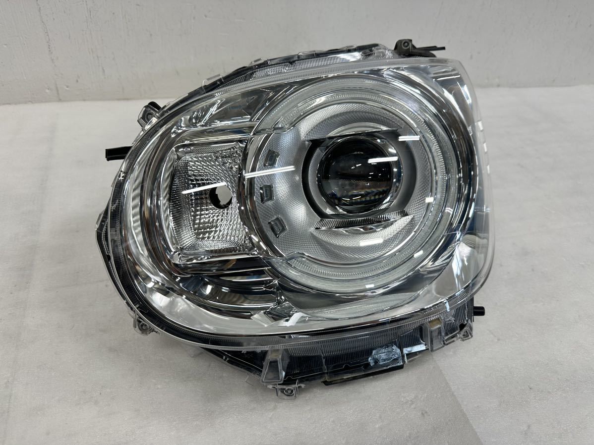 5m30 ムーヴ キャンバス LA800S 純正 LED ヘッドライト 左 KOITO 100-69038 刻印 『8L』_画像1