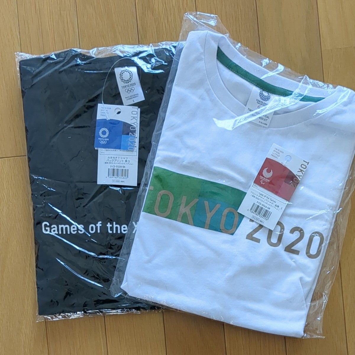 東京オリンピックTシャツ白・黒　2枚