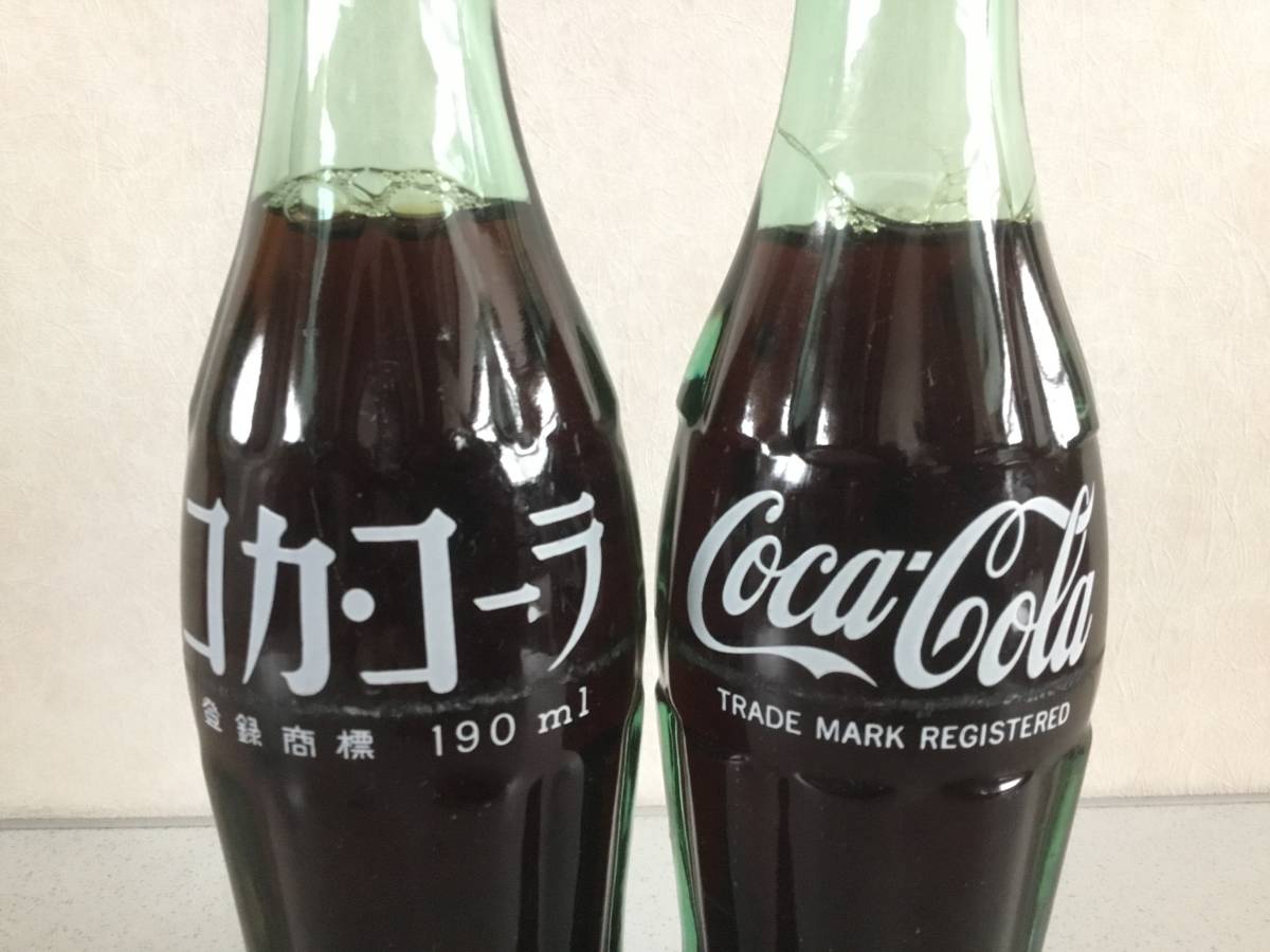 コカ・コーラ 瓶 Coca Cola 2本 レトロ の商品詳細 | ヤフオク! | One