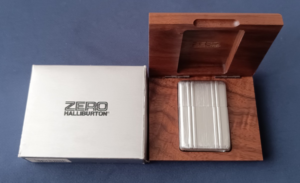 ネット限定】 Zippo ライター ゼロハリバートン 2004年 マットブラック