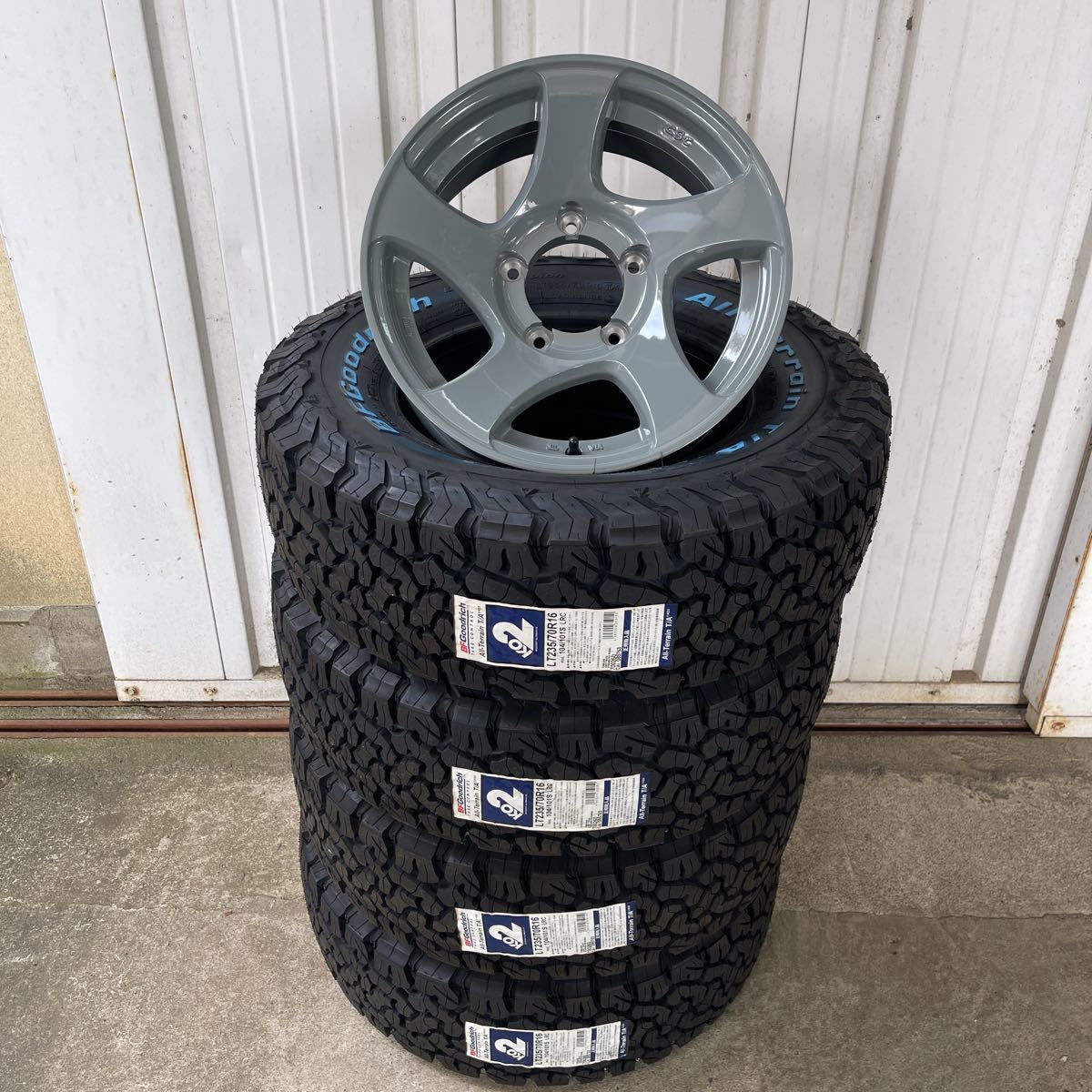 BFグッドリッチKO2◆235/70R16◆16×6J-5◆《CST ZERO-1HYPER JL》ジムニー　セメントグレー　JBJA ハイパー　4本セット　ホワイトレター_画像1