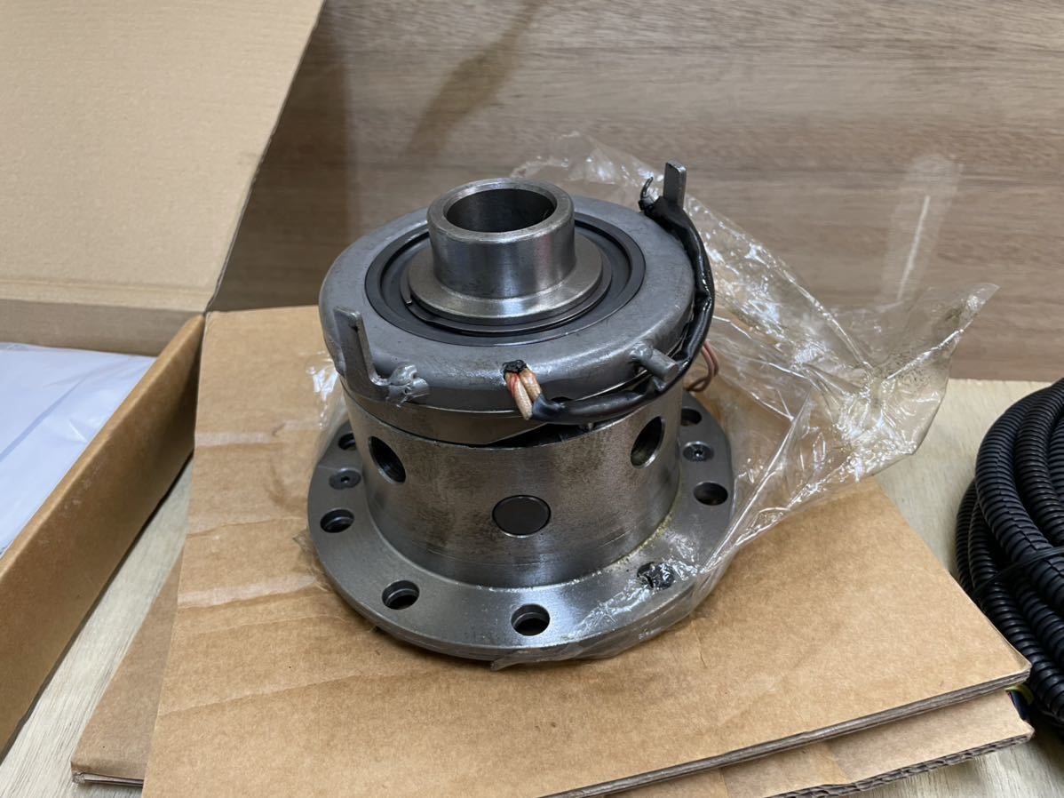 JB23(後期 10穴デフリング) JB64 JB74 フロント用 電磁ロッカー E