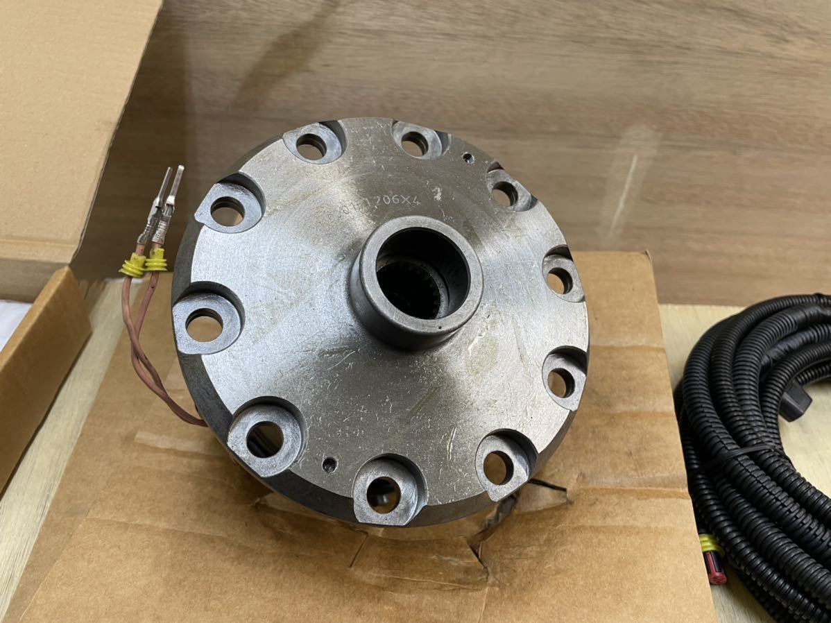 JB23(後期 10穴デフリング) JB64 JB74 フロント用 電磁ロッカー E