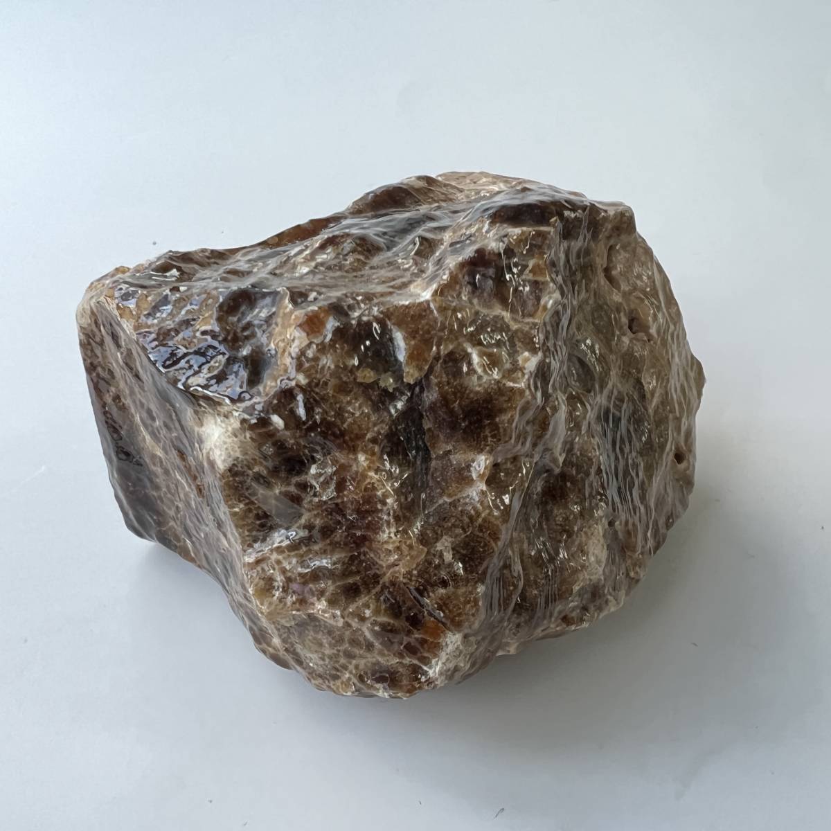【E20651】蛍光鉱物＊チョコレートカルサイト＊原石＊chocolate calcite カルサイト 方解石 鉱物 原石 天然石
