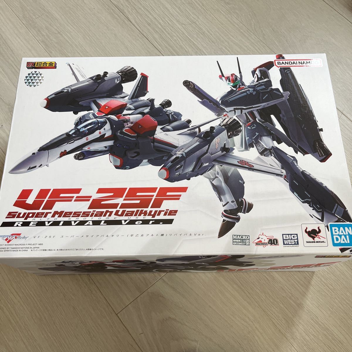 DX超合金 VF-25F スーパーメサイアバルキリー アルト リバイバルVer