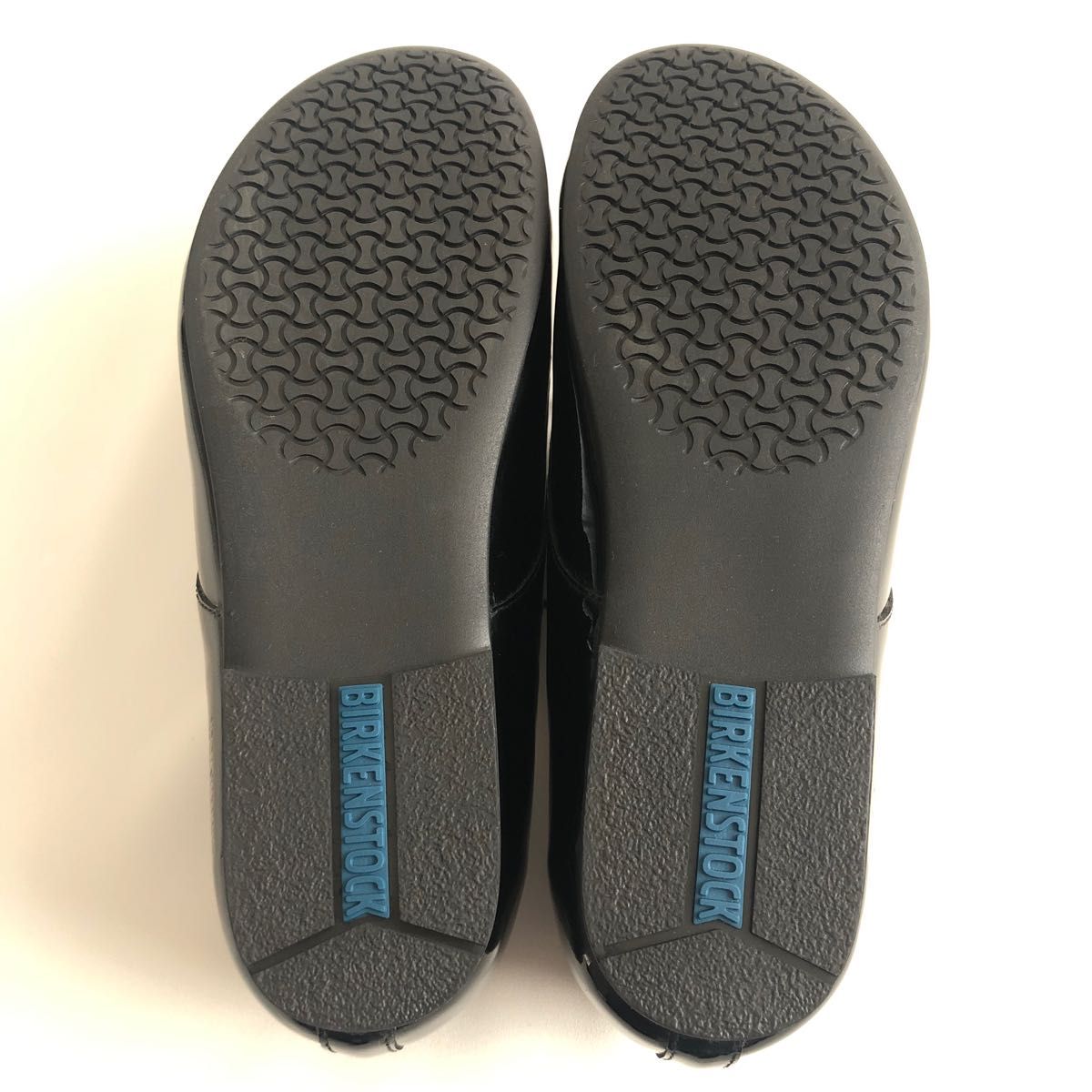 ビルケンシュトックBIRKENSTOCK】未使用/ソーンダース/エナメル ビルケンシュトックBIRKENSTOCK】未使用/ソーンダース/エナメル