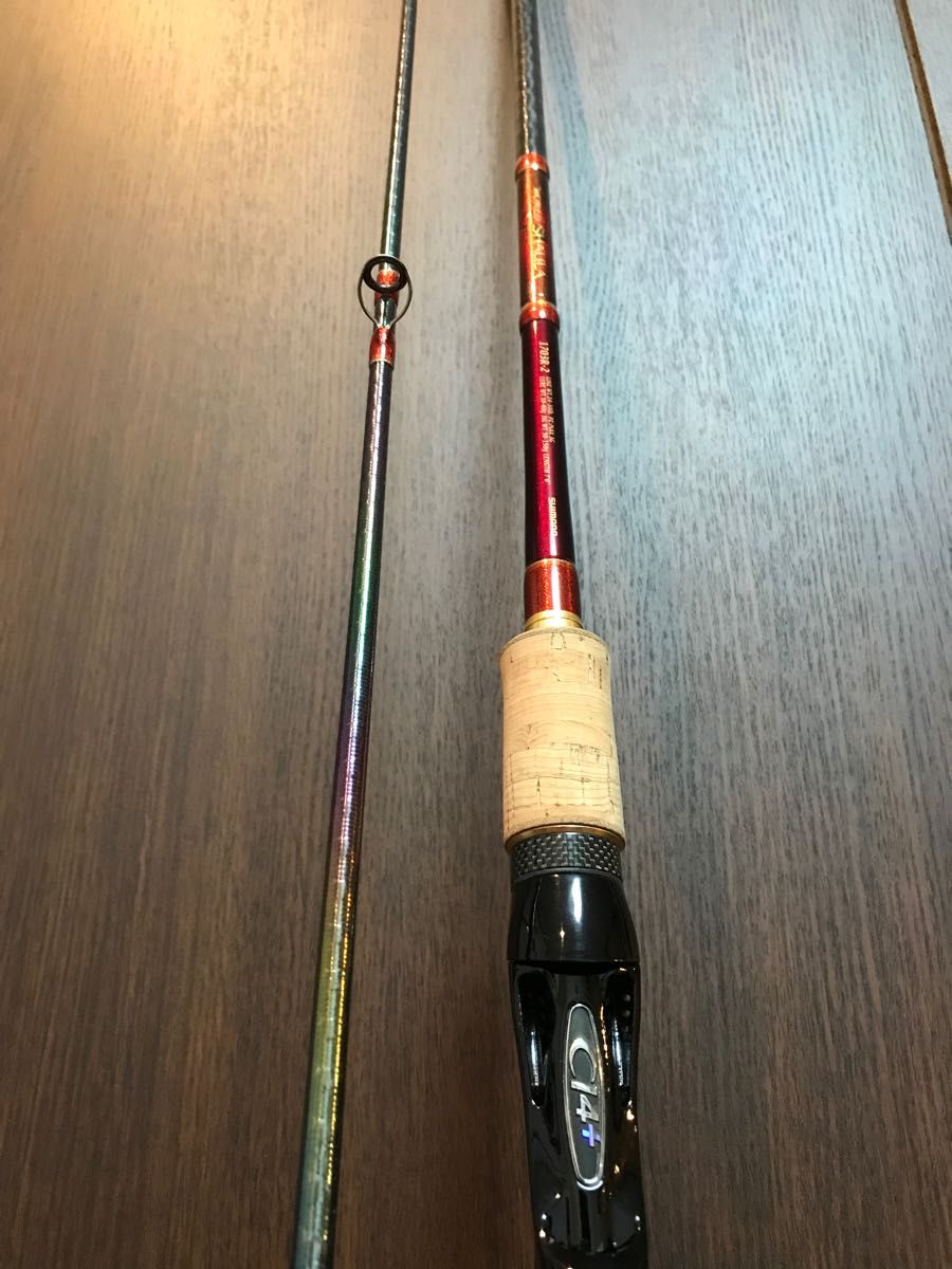 シマノ 14 ワールドシャウラ 1703 r -2 赤モデル レッド 1703 シマノ 14 ワールドシャウラ 1703 r -2 赤モデル レッド 1703