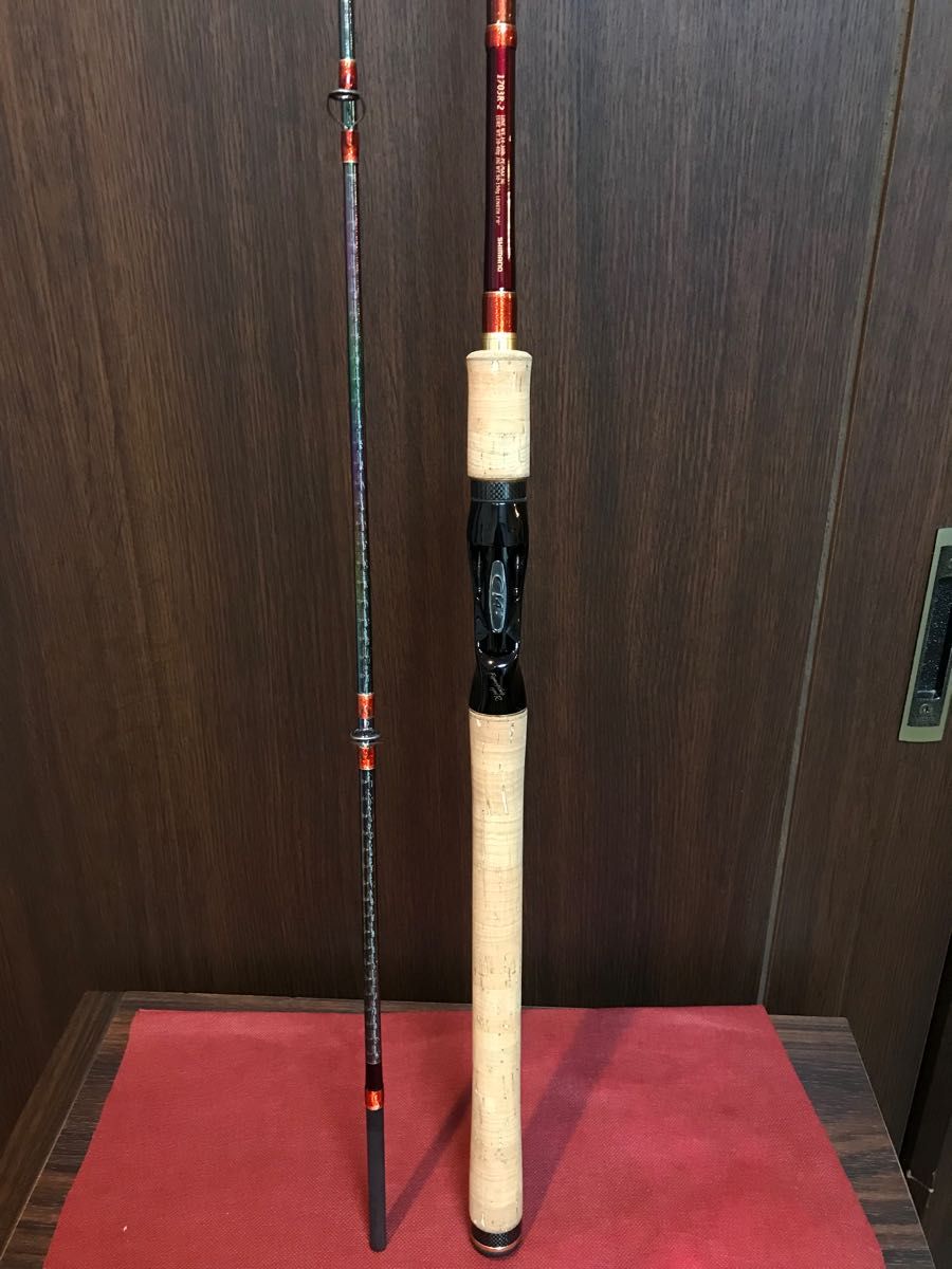 シマノ 14 ワールドシャウラ 1703 r -2 赤モデル レッド 1703 シマノ 14 ワールドシャウラ 1703 r -2 赤モデル レッド 1703