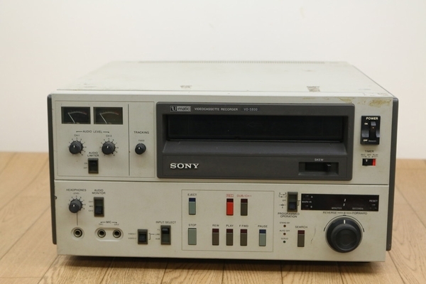 ソニー】(VO-5800)業務用ビデオレコーダー 未チェック 部品取りに 管