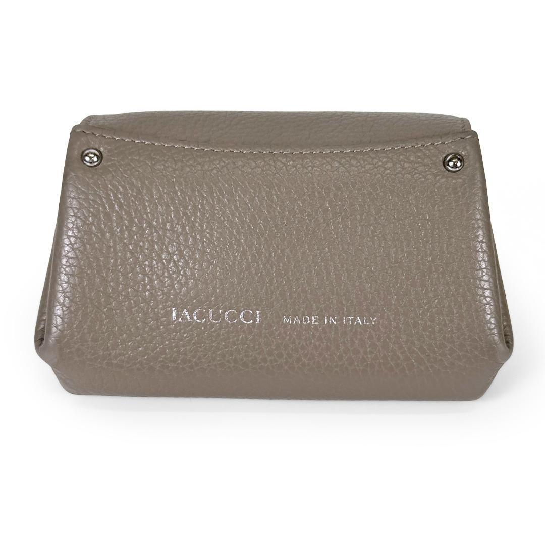 美品★イアクッチ アバウォレット コインケース 小銭入れ グレー ロゴ ミニ財布 IACUCCI AVA レディース ロゴ金具 レザー 本革 美品★イアクッチ アバウォレット コインケース 小銭入れ グレー ロゴ ミニ財布 IACUCCI AVA レディース ロゴ金具 レザー 本革