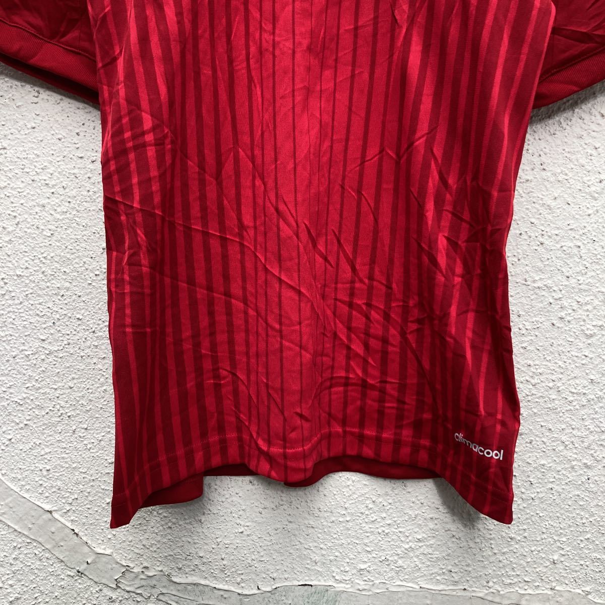 adidas short sleeves T-shirt Kids 150 red Gold Adidas sport wear soccer old clothes . America buying up a505-6091