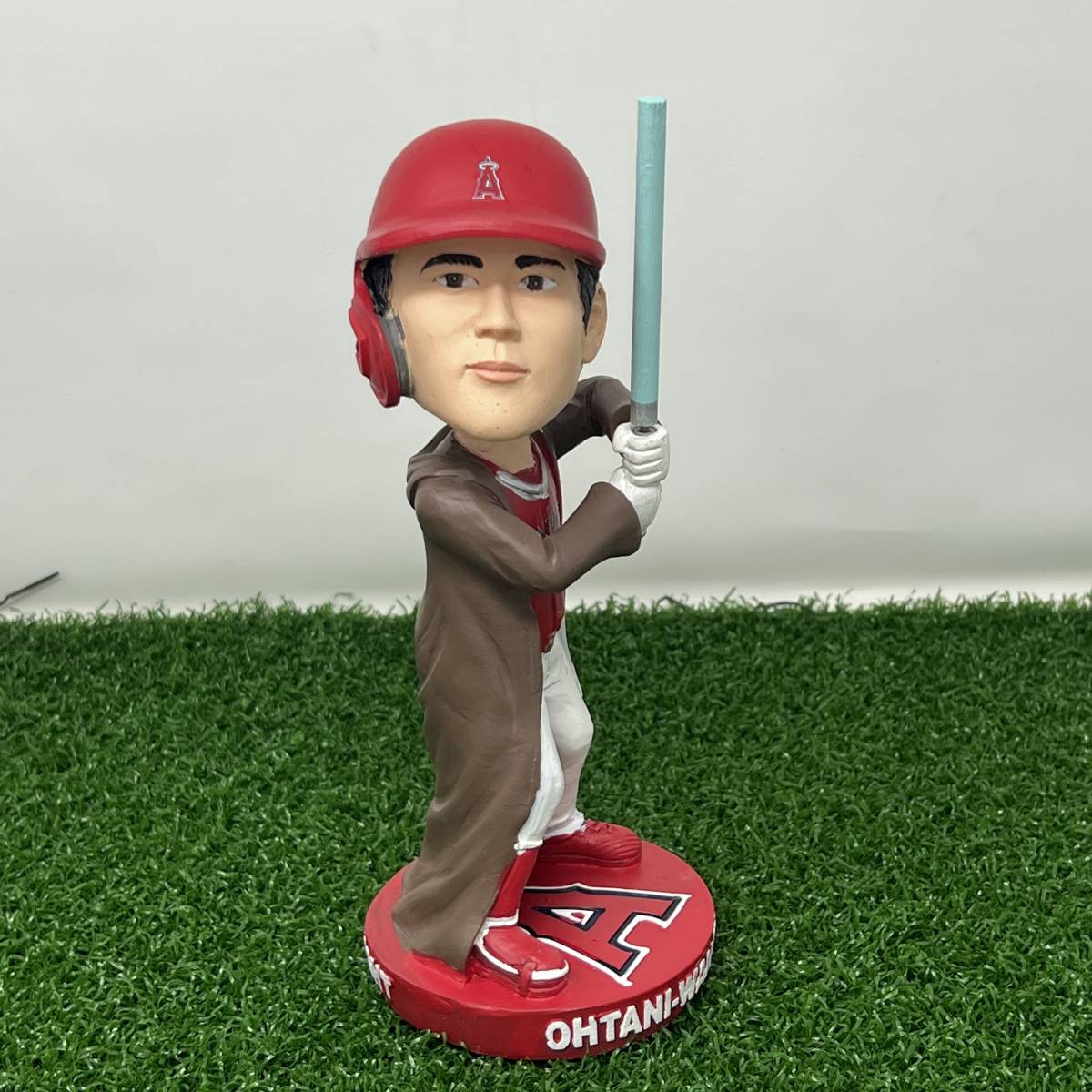 【激レア★非売品】大谷翔平 スターウォーズ ボブルヘッド人形 オオタニ＝ワン・ケノービ 首振り人形_画像4