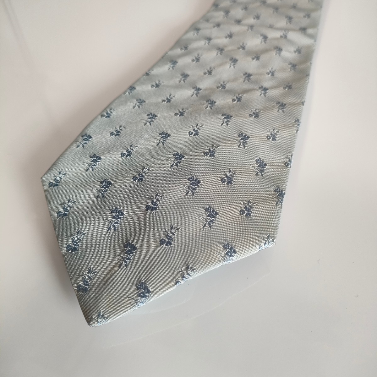 PRADA( Prada ) Sky голубой цветочный принт галстук 
