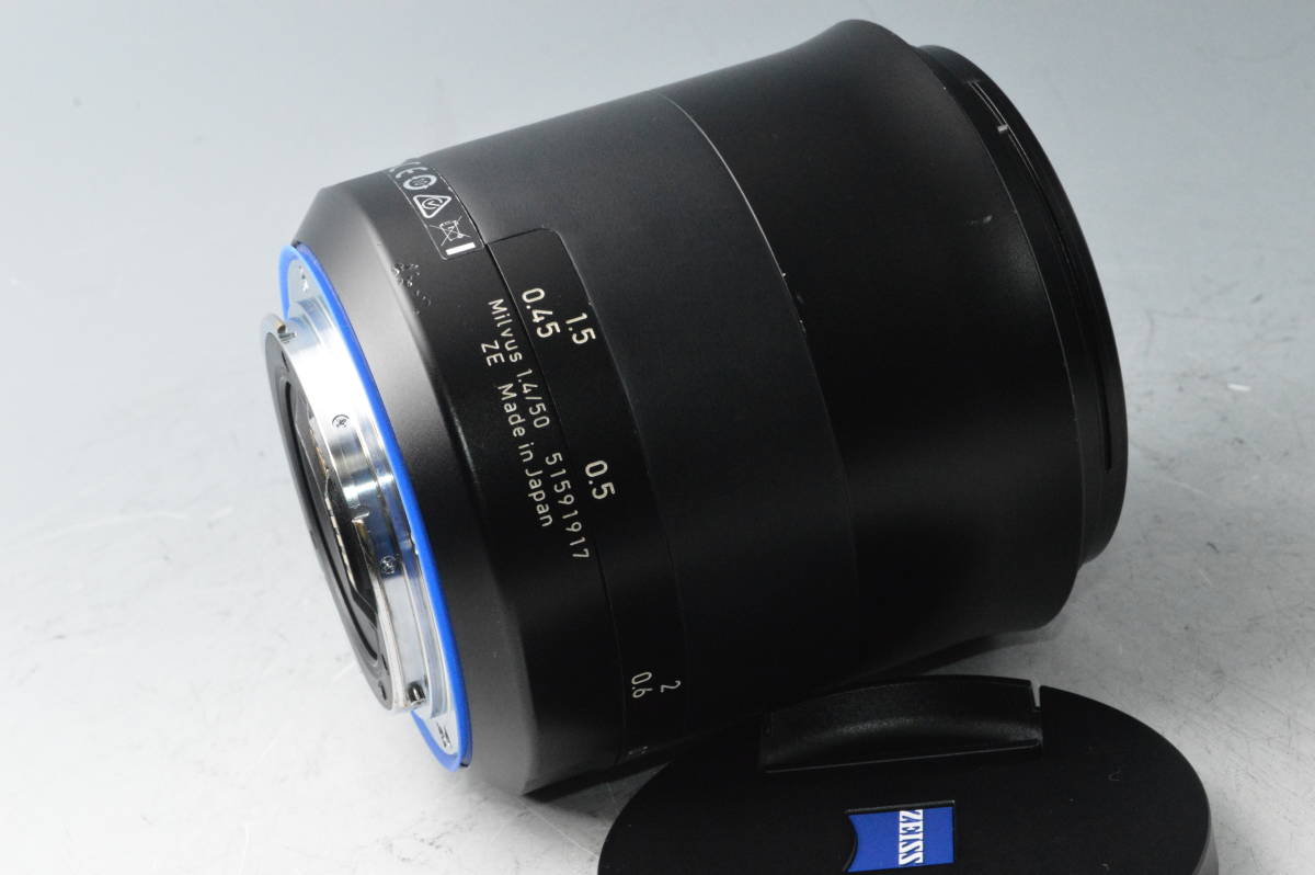 #9754【美品】 Carl Zeiss カールツァイス Milvus 50mm F1.4 ZE（キヤノンEF用）_画像5