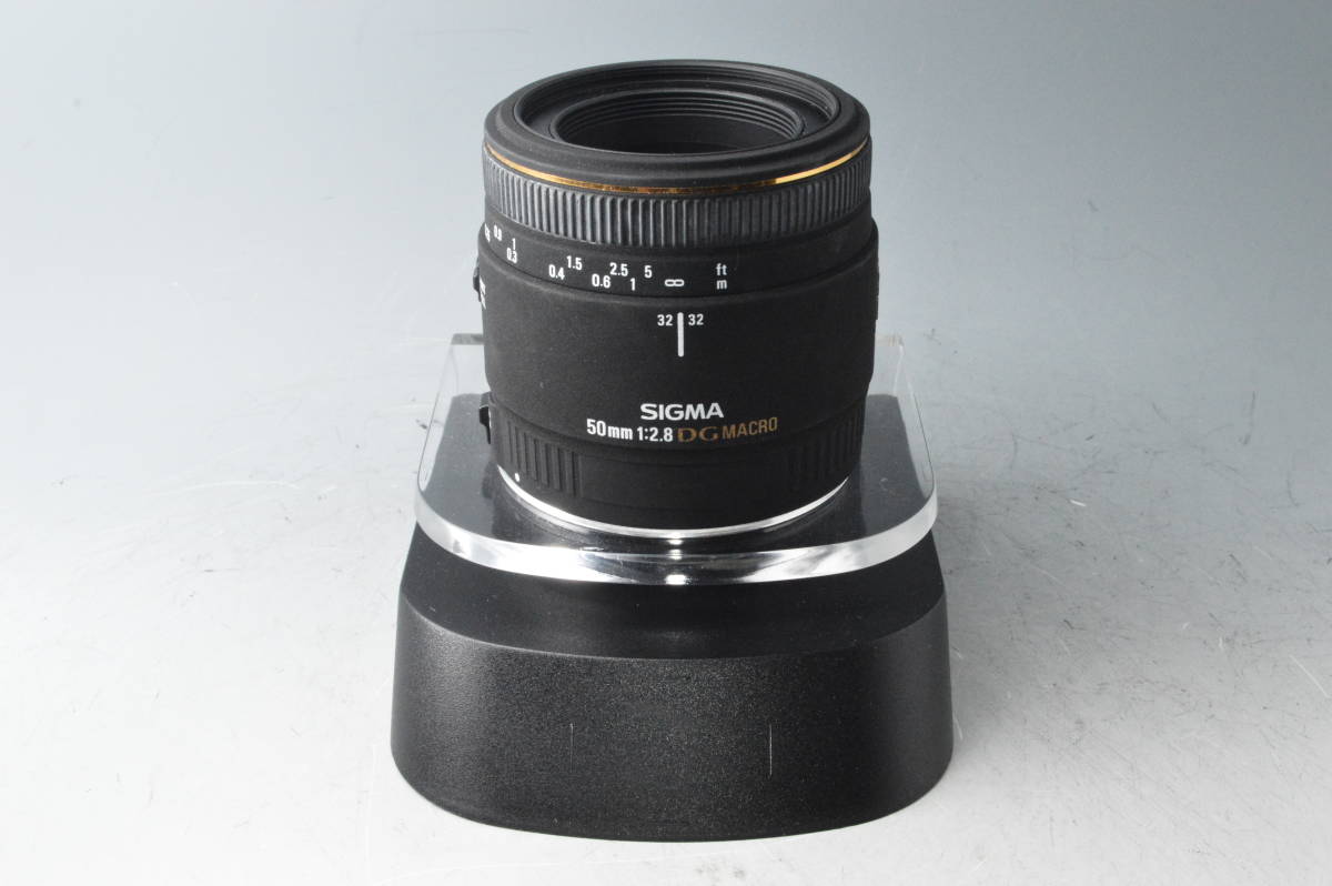 年末のプロモーション #9886【良品】 SIGMA (キヤノンEF用) DG EX F2.8