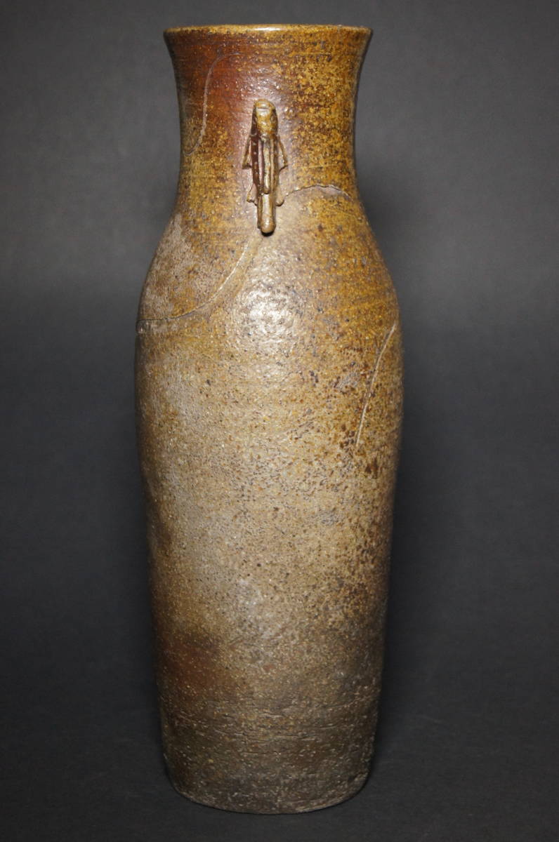 真贋保証□西村春湖 作□ 備前 魚耳付 箆彫 花入 高約34cm 箱無 ヘラ目