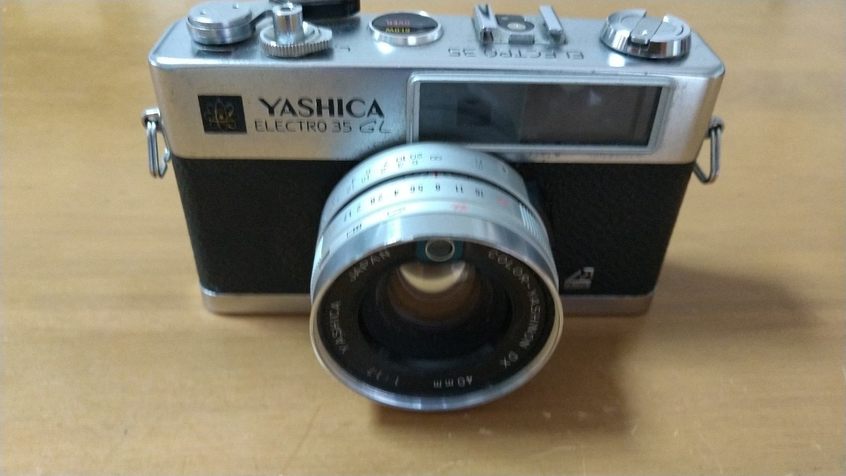 Mamiya ZE-2 YASHIKA Electro35 OLYMPUS OM-10 PocketFUJICA 300 400とストロボ_画像4