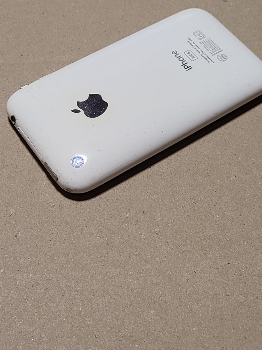 【中古】 iPhone 3GS ホワイト 32GB Softbank ジャンク扱い Apple Softbank アップル ソフトバンク アイフォーン MC134J/A A1303