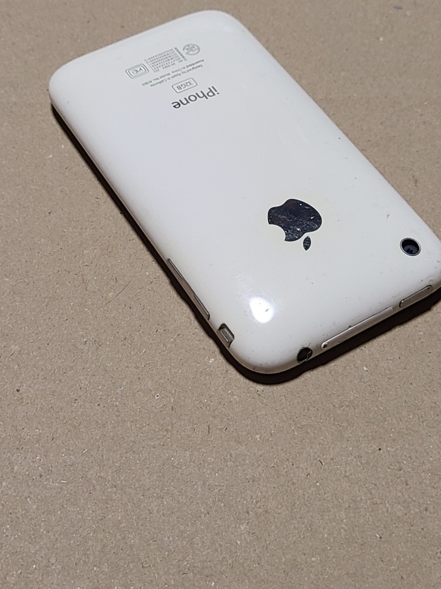 【中古】 iPhone 3GS ホワイト 32GB Softbank ジャンク扱い Apple Softbank アップル ソフトバンク アイフォーン MC134J/A A1303