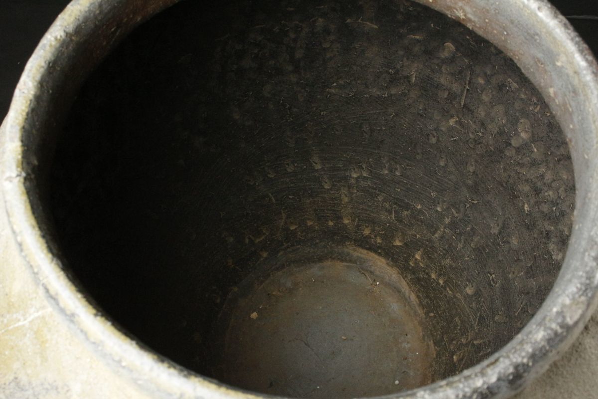 LIG】古備前 大甕 特大66㎝ 胴陶印 水甕 水瓶 古美術品 古 LIG】古備前 大甕 特大66㎝ 胴陶印 水甕 水瓶 古美術品 古