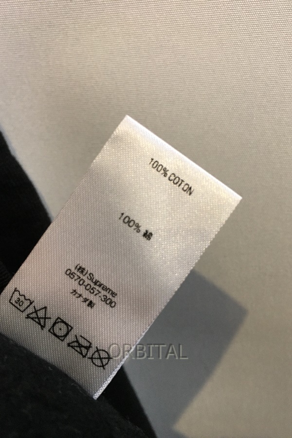 日本限定モデル】 Logo S シュプリーム 二子玉)Supreme Hooded M