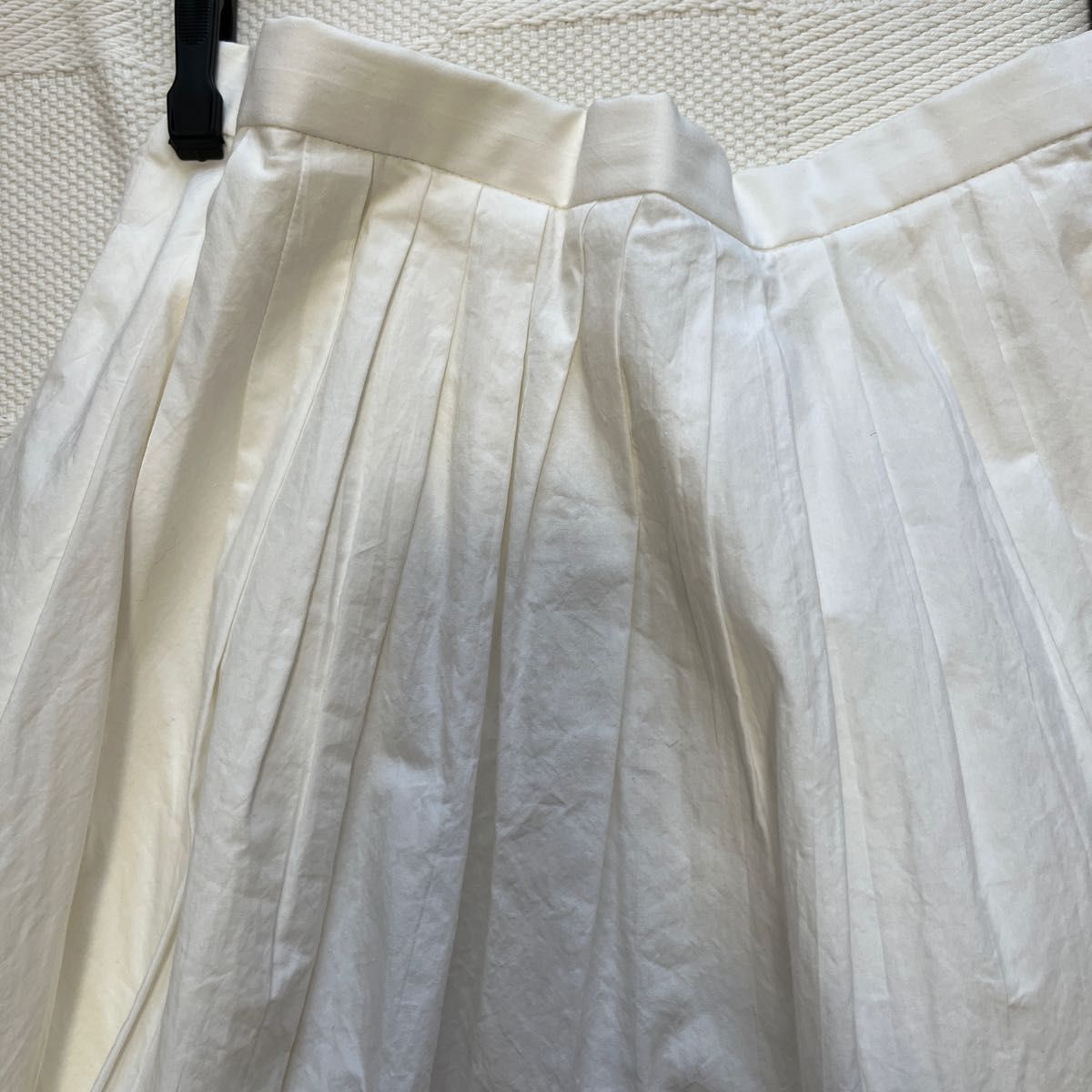 夏用スカート2枚セット フレアスカート白、ネイビー
